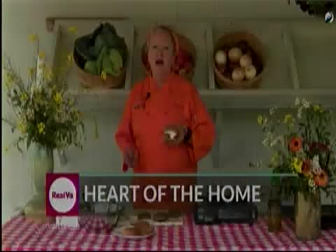 Chef Tammy Brawley shares mouthwatering grilled lamb burger recipe