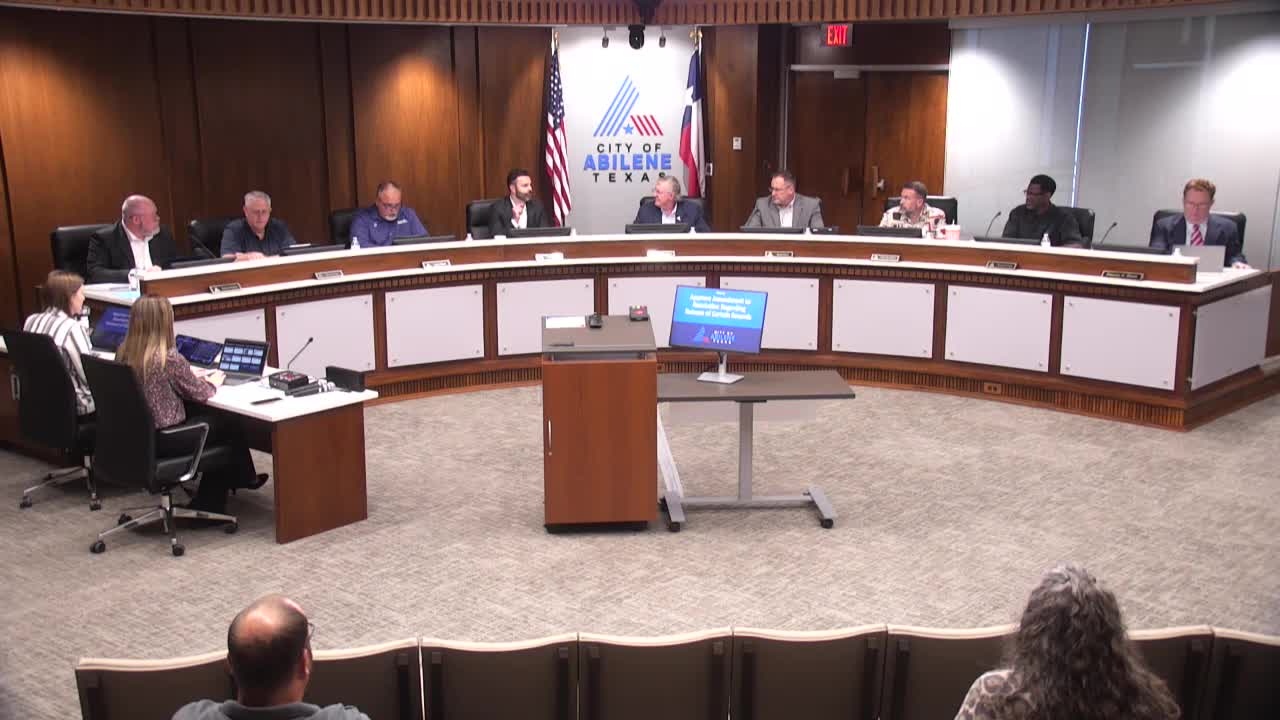 City Council Approves Controversial Water Deal for Golf Course