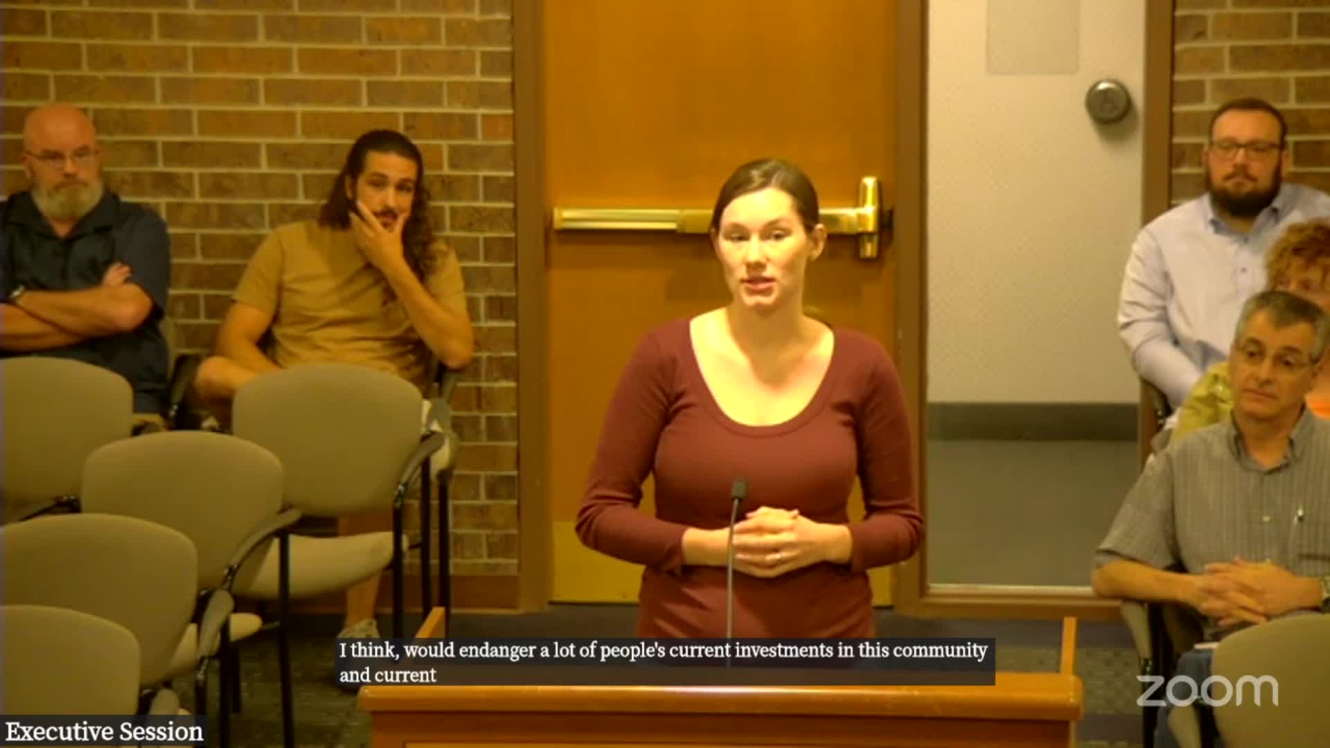 Airbnb hosts push back against proposed rental ban