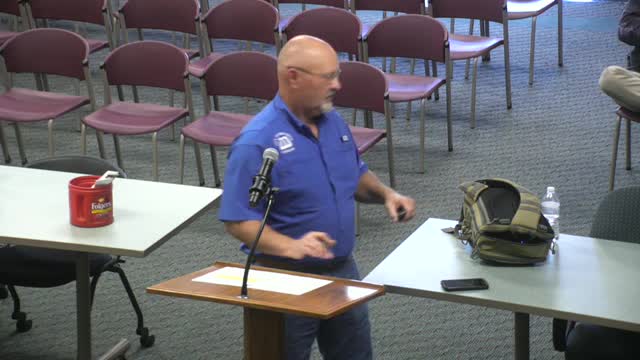 Zoning ordinance amendment sparks debate on tattoo and vape shops