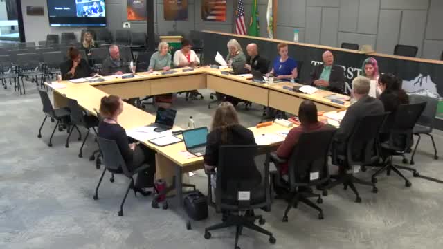 Health experts urge vaccination amid rising COVID cases