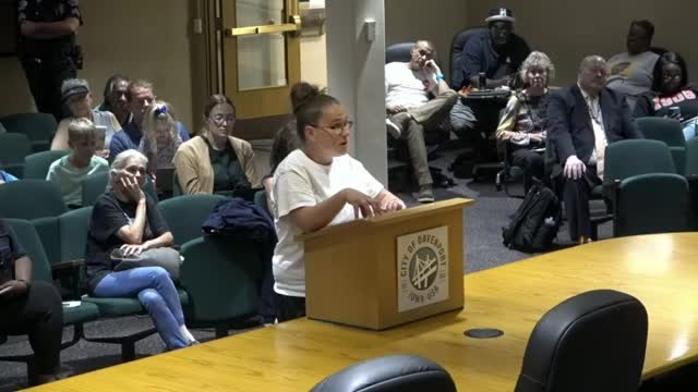 City leaders clash over riverfront development and maintenance concerns