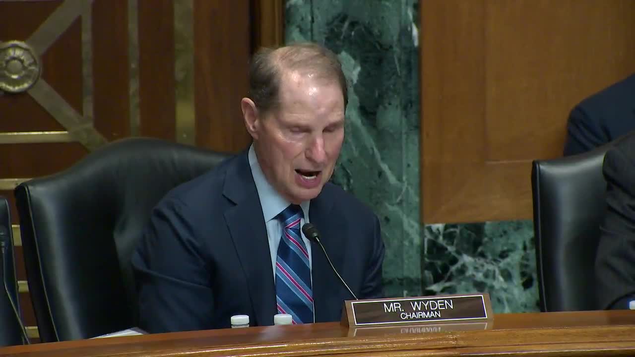 Lawmakers confront billionaires' tax loopholes in heated debate