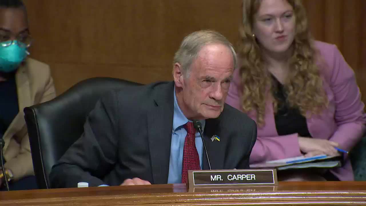Lawmakers clash over looming tax hikes threatening small businesses