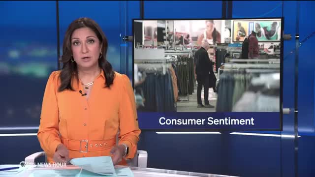 Consumer sentiment dips as stocks hit record highs