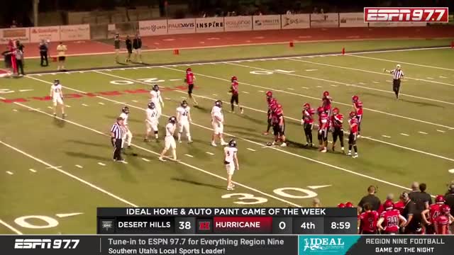 Hurricane Tigers score late touchdown in playoff battle
