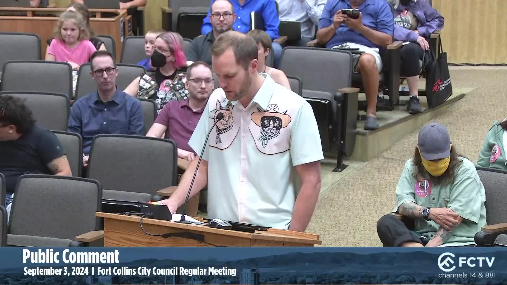 Pet store ban sparks heated community debate