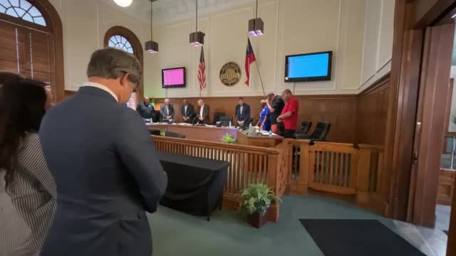 Community unites in prayer after tragic school shooting