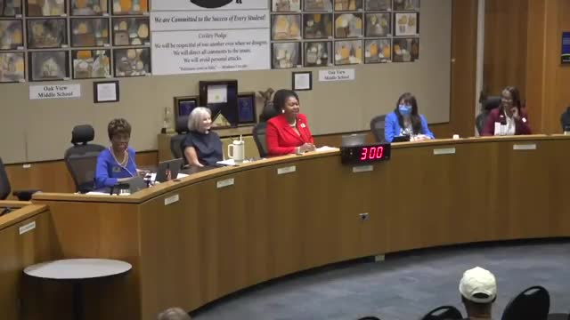 Students demand fair teacher pay amid ongoing negotiations