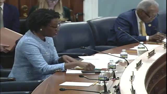 USDA faces backlash over food delivery failures