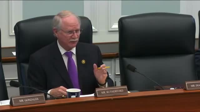 FAA Tackles Air Traffic Controller Staffing Crisis