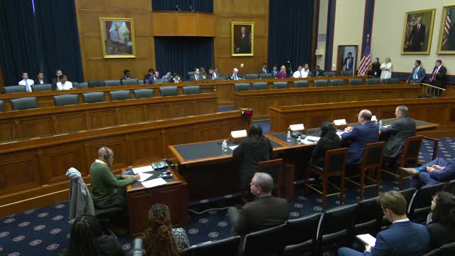 Restaurant workers demand fair wages amid wage theft crisis