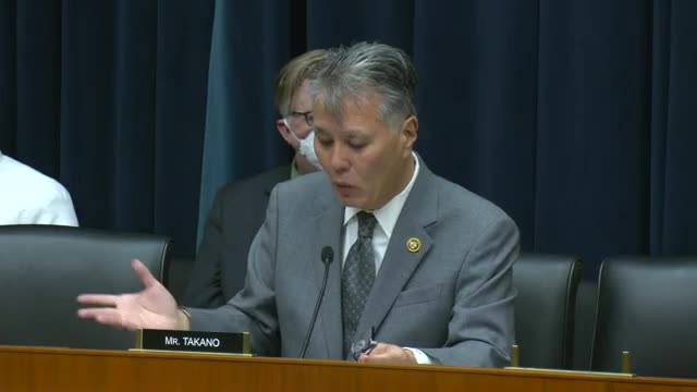 Lawmakers clash over tipping policy and wage reforms