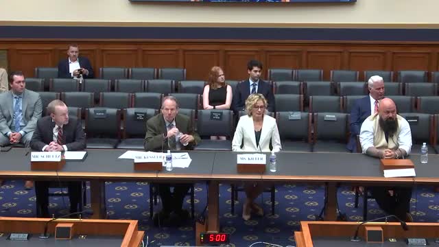 Business owners take a stand against looting and violence