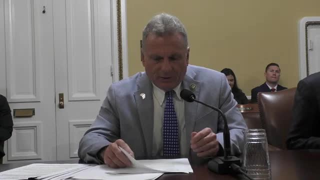 Lawmakers clash over EPA vehicle emission standards debate