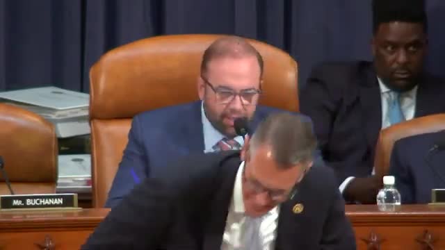 Lawmakers push to repeal burdensome IRS reporting rule