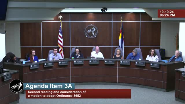 Boulder Council Advances Landmark Minimum Wage Ordinance
