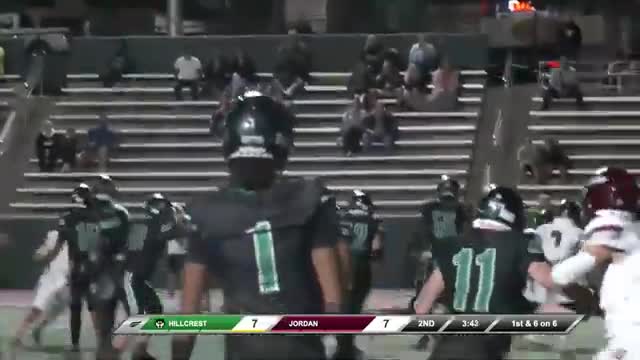 Hillcrest scores thrilling touchdown to take lead