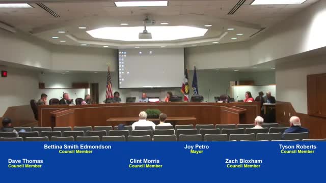 Community honors fallen mayor with gala and veterans parade