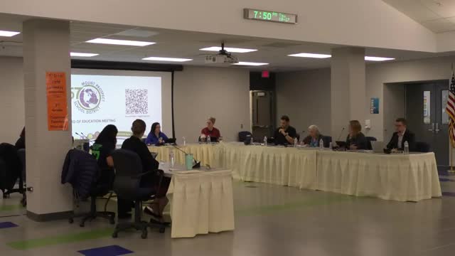 School Board Debates E Learning Plan Amid Community Concerns