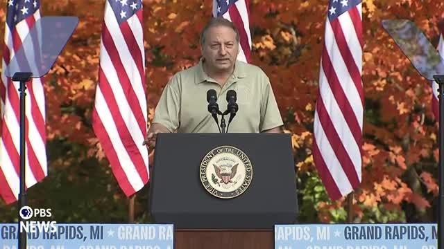 Harris rallies supporters with powerful message in Michigan