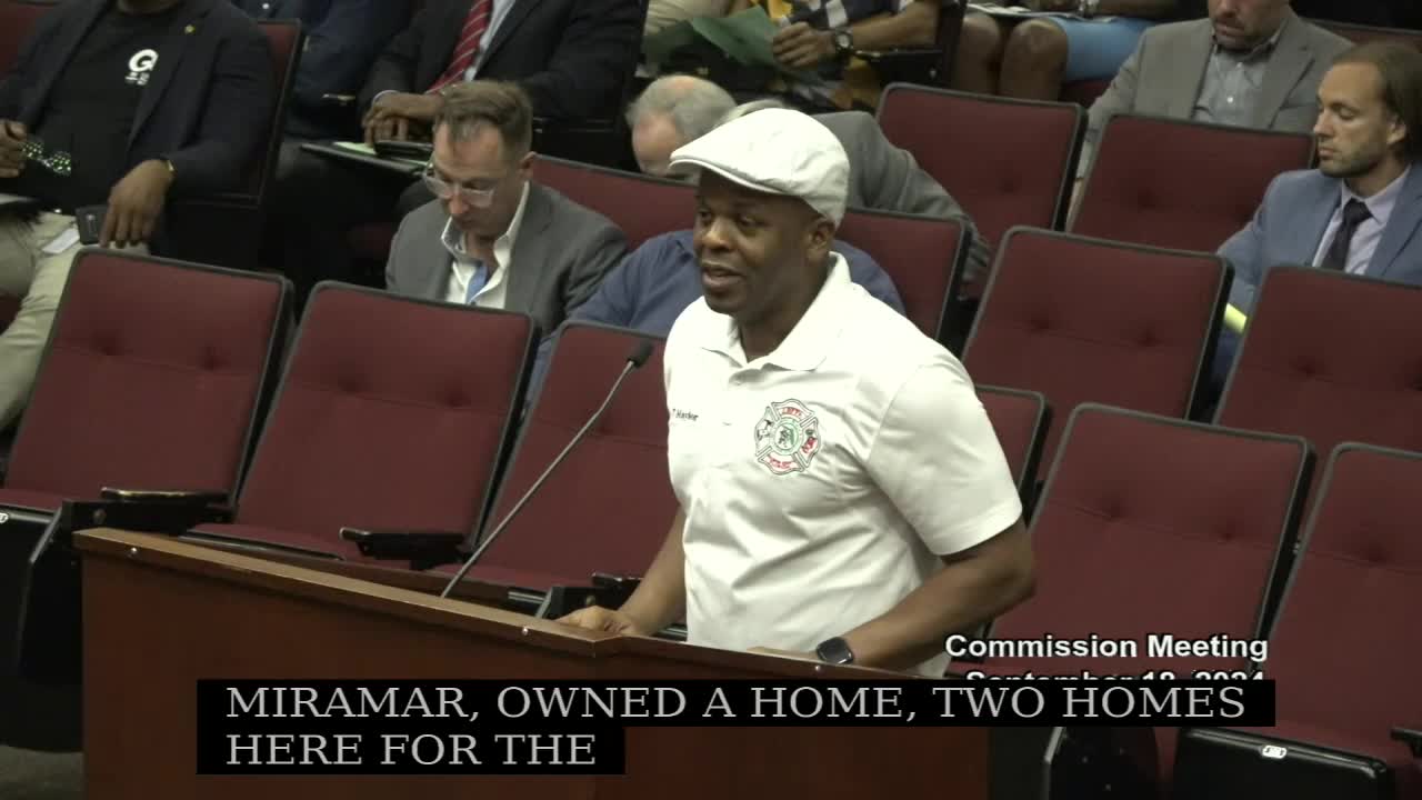 Supporters rally for fire chief amid no confidence vote