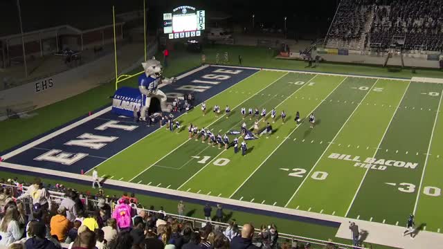 Homecoming showdown as Wildcats aim for playoff push