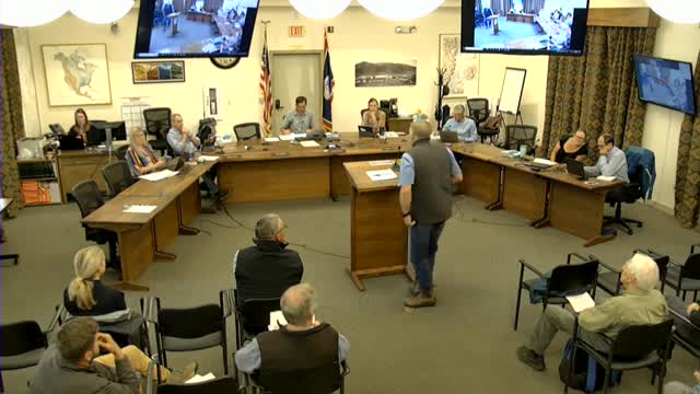 Residents demand more time to discuss controversial traffic plan