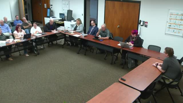 Mayor confronts budget crisis and calls for community support