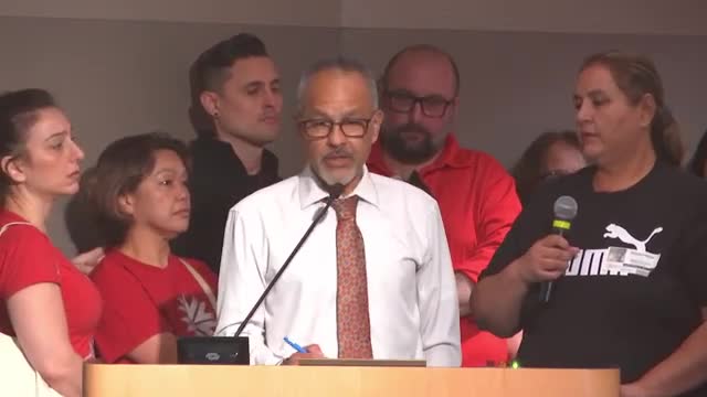 Community fights for single mom's right to keep home