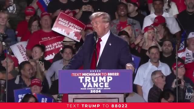Trump rallies Michigan voters to reclaim state victory
