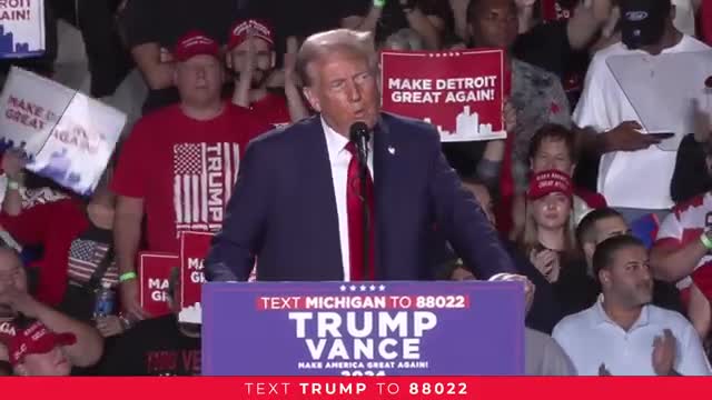 Trump rallies support in Detroit to revive auto industry