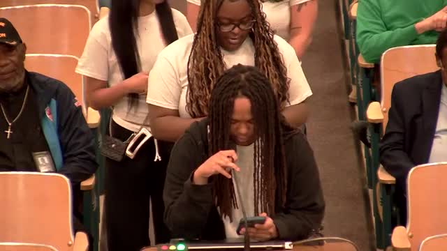 Students Demand No Armed Cops in Milwaukee Schools