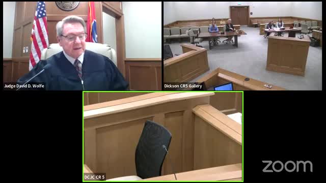 Court urges parents to prioritize daughter amid custody battle