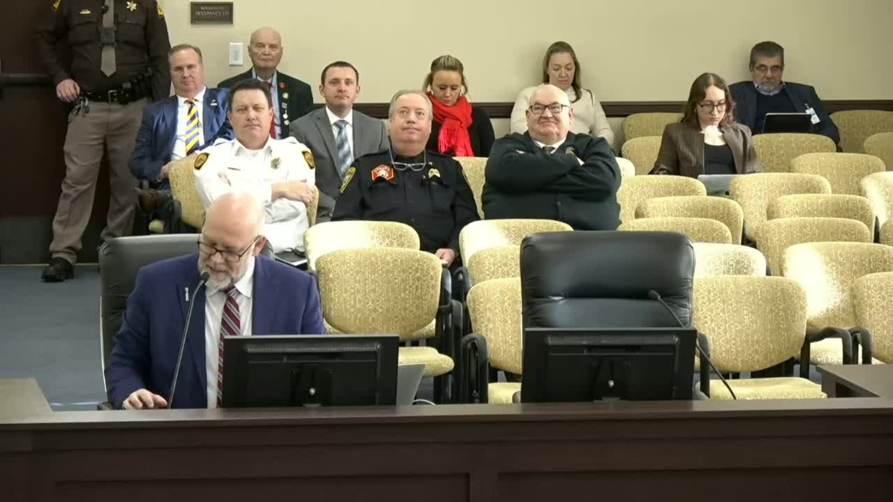 Lawmakers debate legalization of firecrackers amid safety concerns