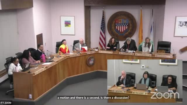City council approves interim city manager amid controversy
