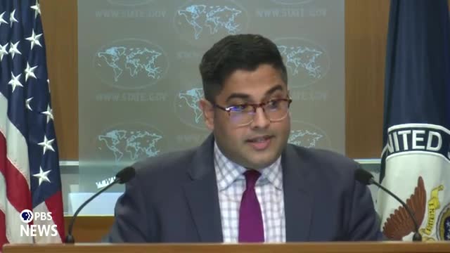 Transition turmoil as Trump team delays key agreements