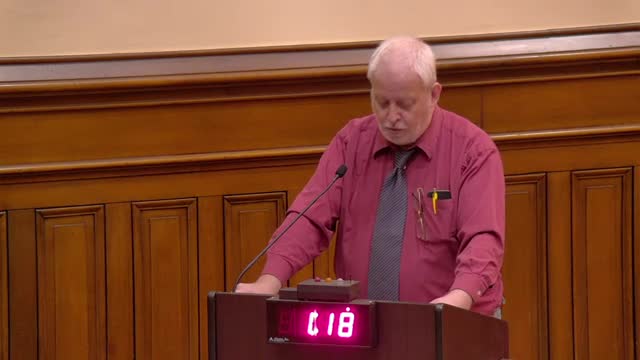 City Council Faces Backlash Over Splash Pad Project Delays