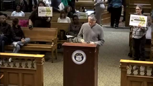 City plans bold bike initiative amid lane controversy