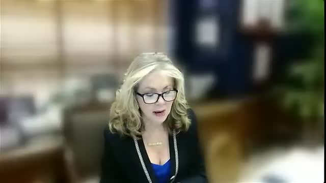 Senators push for stronger protections for kids online