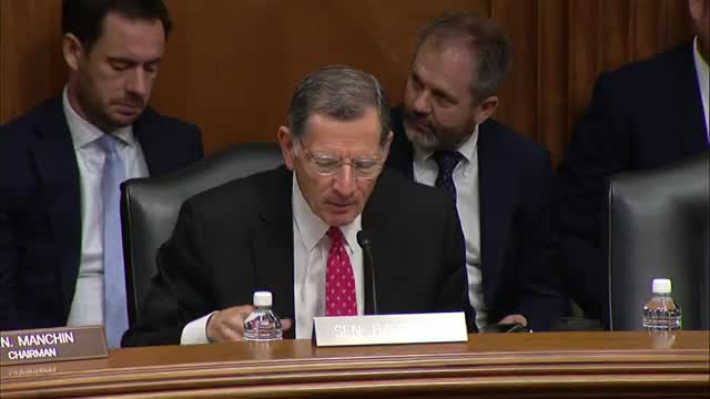 Grizzly bear population rebounds after two decades of recovery