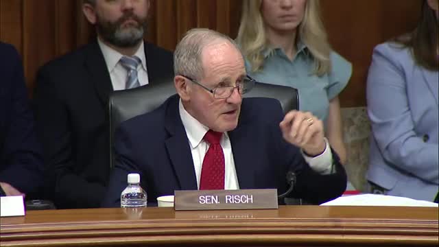 Senator confronts nominee over past investigation and deception