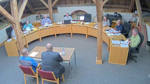 Airport Board Approves New Director Amid Contract Controversy