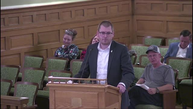Candidate vows to combat population loss in Bay City