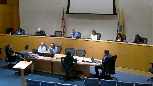 Council votes to remove controversial Nassau Street kiosks