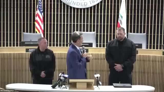 Forensic report reveals sheriff's homophobic texts sent from phone