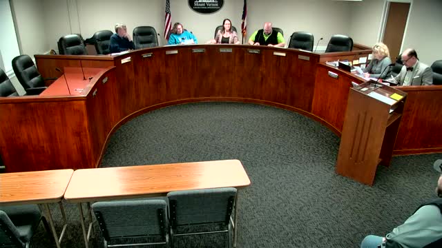 Neighbors rally against dangerous fence variance proposal