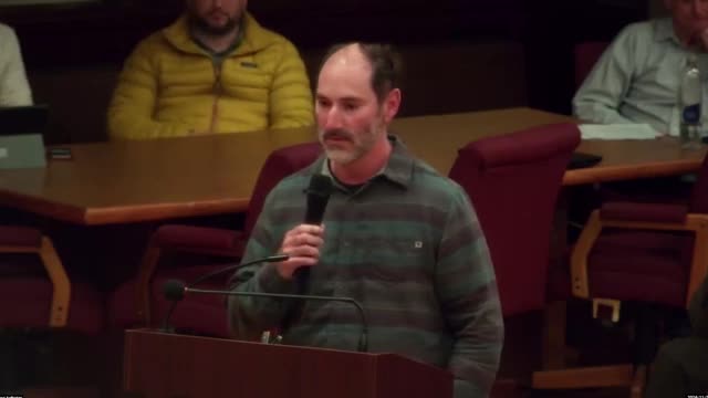 Community leader urges council to reject luxury housing plan