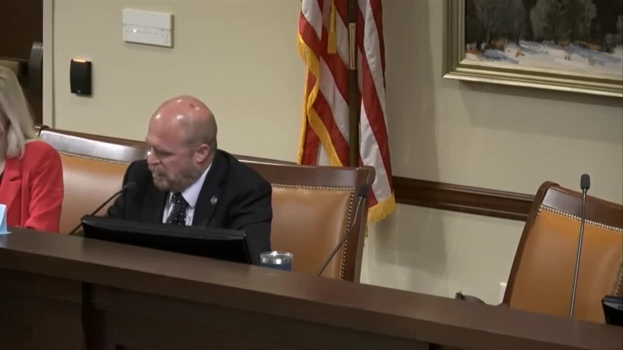 Prosecutors push for tougher domestic violence laws