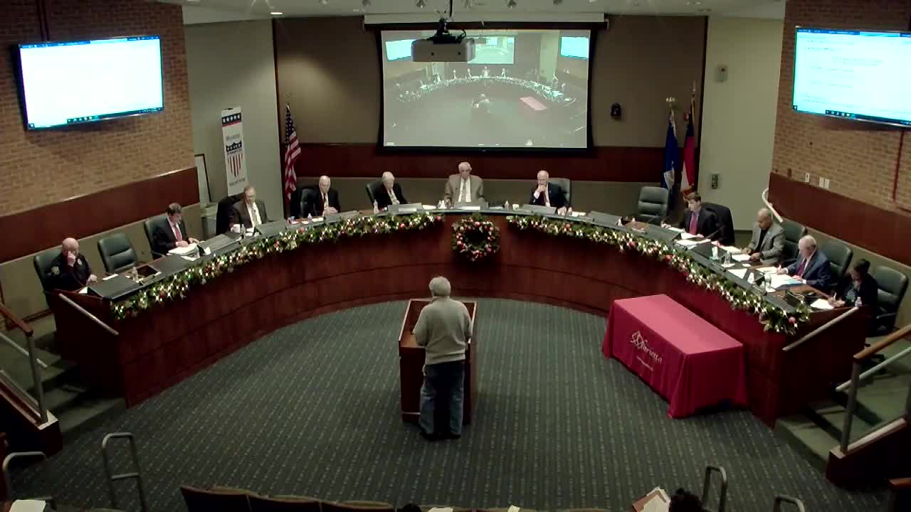 Marietta residents urge city council to halt development amid traffic concerns on Whitlock Avenue